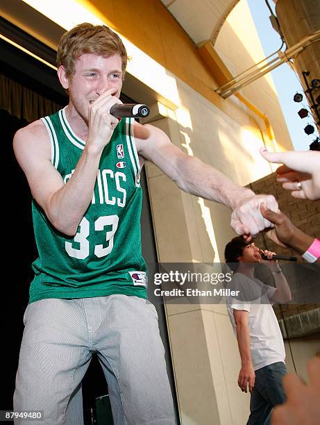 Like Asher Roth The Rapper 17,488 Henderson Pavilion Stock Photos, High-Res Pictures, and Images ...