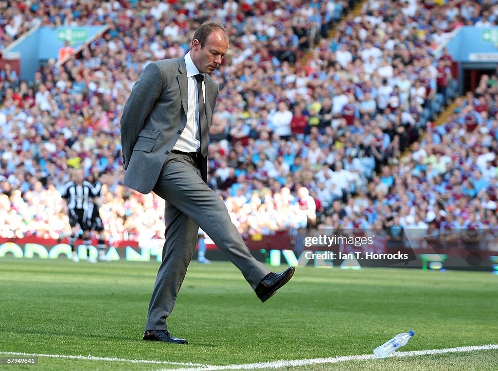 Aston Villa v Newcastle United - Premier League