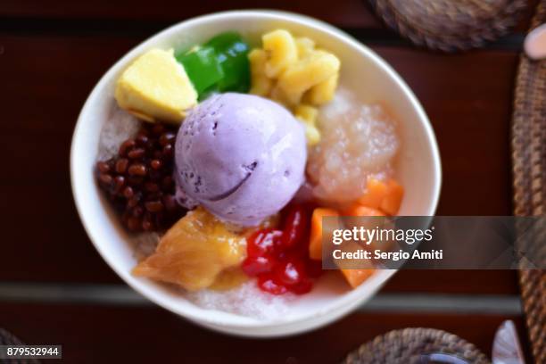 halo-halo - filipino culture stock pictures, royalty-free photos & images