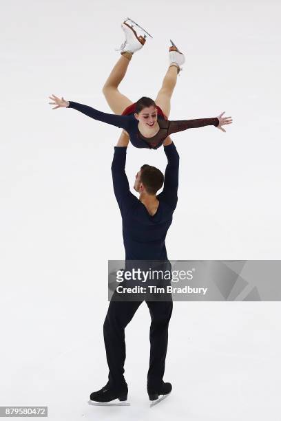 Haven Denney and Brandon Frazier of the United States compete in the Pairs Free Skating during day two of 2017 Bridgestone Skate America at Herb...