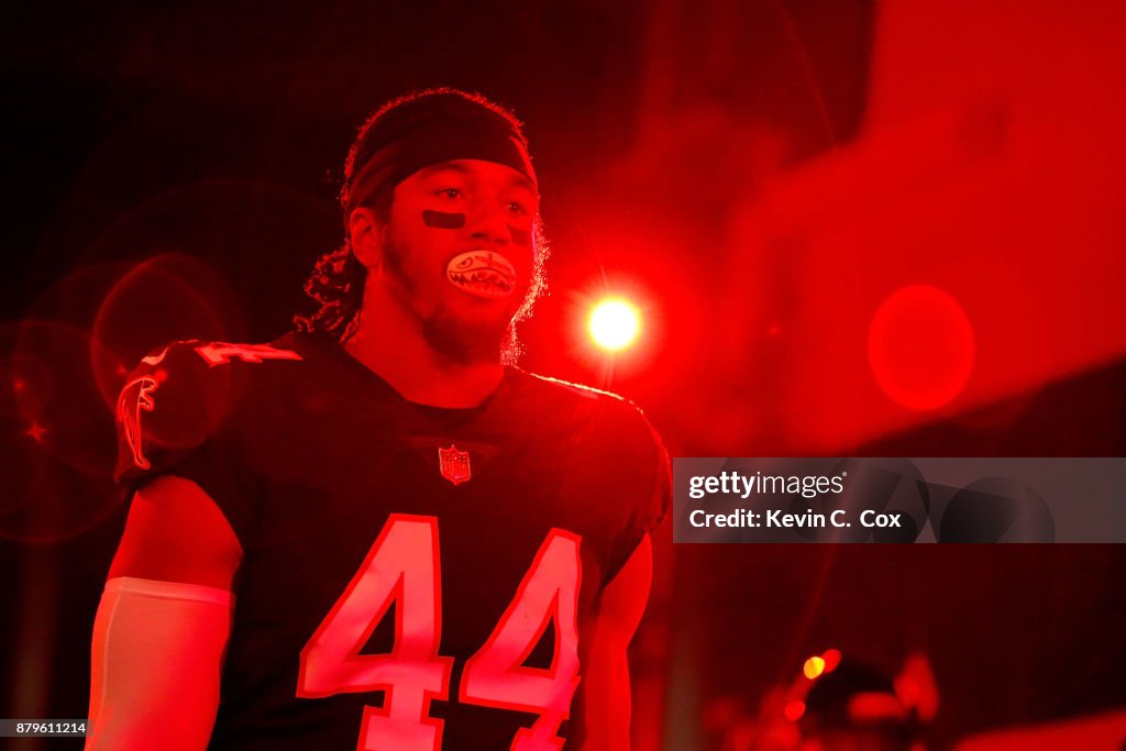 Tampa Bay Buccaneers v Atlanta Falcons