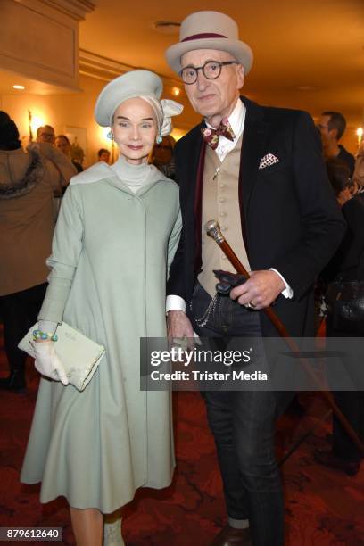 Britt Kanja and Guenther Krabbenhoeft attend the premiere of 'Gayle Tufts - Very Christmas' on November 26, 2017 in Berlin, Germany.