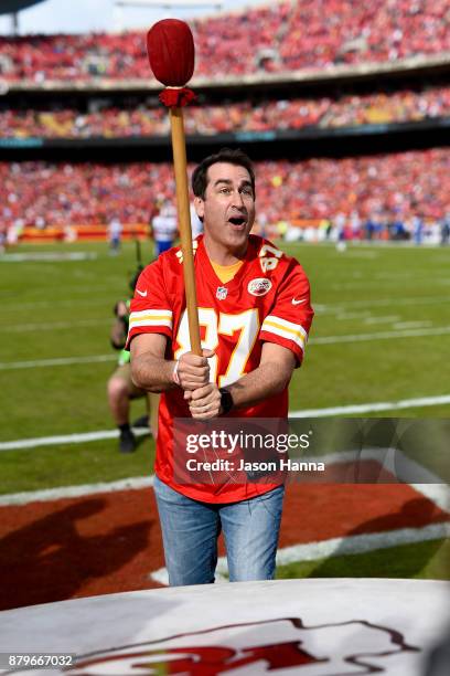 Actor and Comedian Rob Riggle banged the Kansas City Chiefs ceremonial drum prior to the game against the Buffalo Bills at Arrowhead Stadium on...