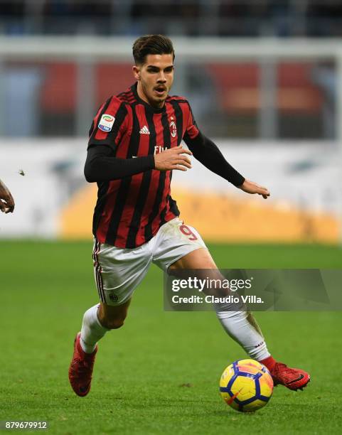 Andre Silva of AC Milan in action during the Serie A match between AC Milan and Torino FC at Stadio Giuseppe Meazza on November 26, 2017 in Milan,...