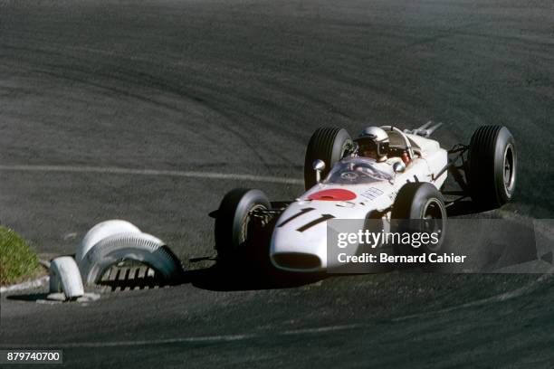 Richie Ginther, Honda RA272, Grand Prix of Mexico, Autodromo Hermanos Rodriguez, Magdalena Mixhuca, 24 October 1965. Richie Ginther driving his Honda...