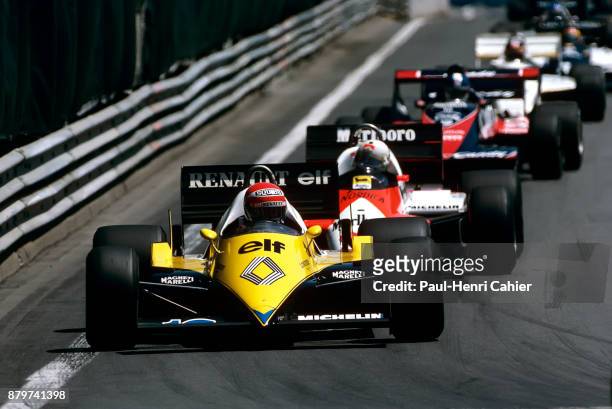 Eddie Cheever, Andrea de Cesaris, Derek Warwick, Renault RE40, Alfa Romeo 183T, Toleman TG183B, Grand Prix of Detroit, Detroit street circuit, 05...