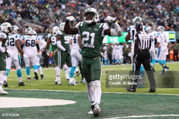 Cornerback Morris Claiborne of the New York Jets reacts during the second half of the game at MetLife Stadium on November 26, 2017 in East...