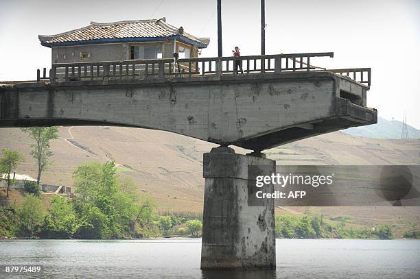 Yalu Riber 274 Yalu River Korean War Stock Photos, High-Res Pictures, and Images ...