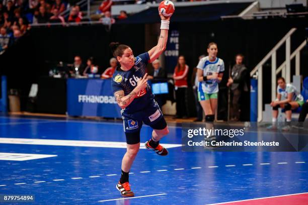 Alexandra Lacrabere of France shoots a penalty during the Tournoi Razel Bec match between France and Slovenia at Salle Pierre de Coubertin on...