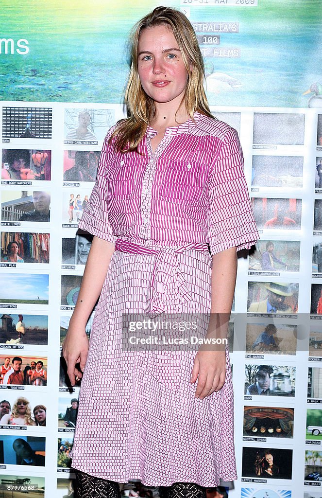 Victoria Thaine arrives at the St Kilda Film Festival Opening Night... News Photo Getty Images Victoria Thaine arrives at the St Kilda Film Festival Opening Night... News Photo Getty Images