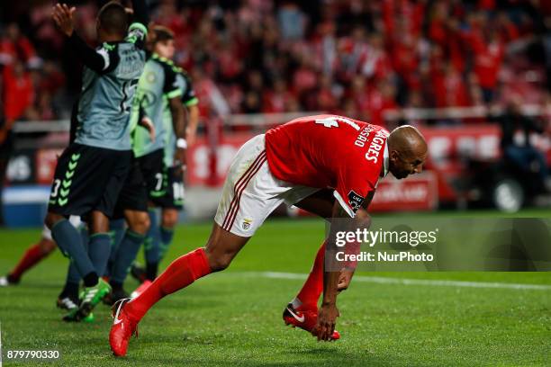 Benfica's defender Luisao celebrates his goal during Primeira Liga 2017/18 match between SL Benfica vs Vitoria FC, in Lisbon, on November 26, 2017.