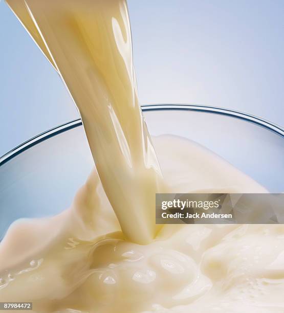 milk pour - soy milk bildbanksfoton och bilder