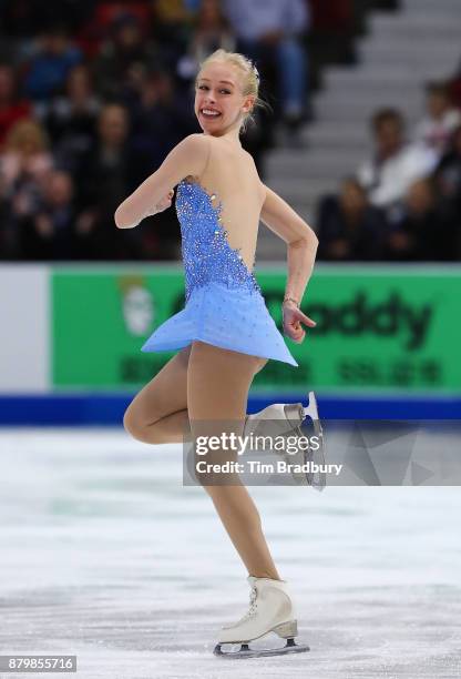 Bradie Tennell of the United States competes in the Ladies' Free Skate during day three of 2017 Bridgestone Skate America at Herb Brooks Arena on...