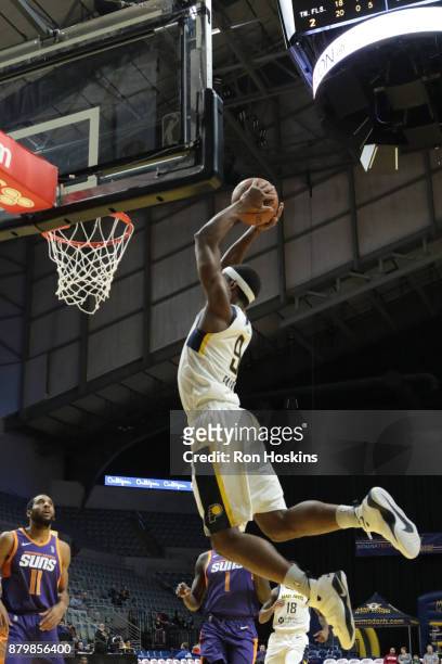 Fair of the Fort Wayne Mad Ants jams on the Northern Arizona Sunns during their NBDL game at Memorial Coliseum on November 26, 2017 in Fort Wayne,...
