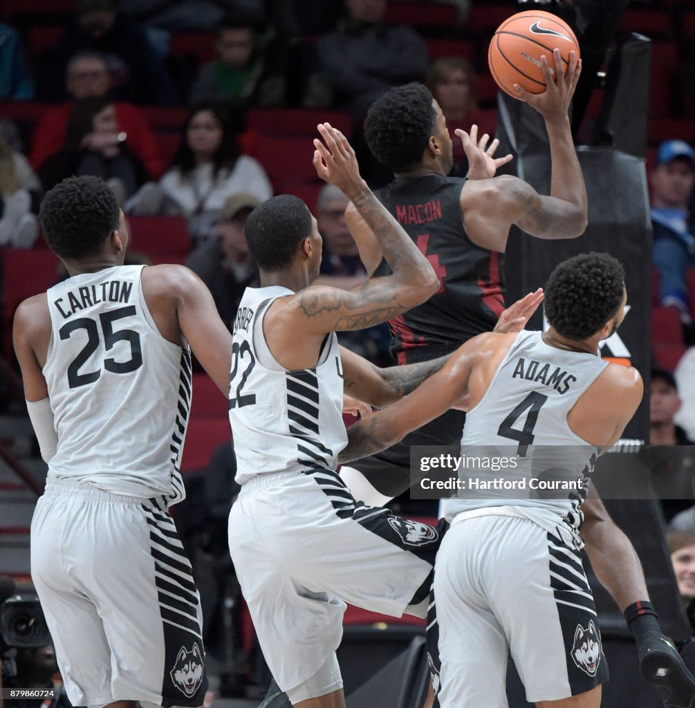 Arkansas vs UConn men's basketball