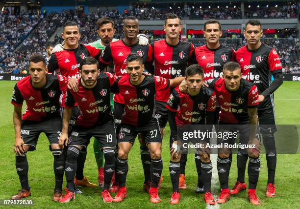 Players of Atlas pose prior the quarter finals second leg match between Tigres UANL and Leon as part of the Torneo Apertura 2017 Liga MX at...