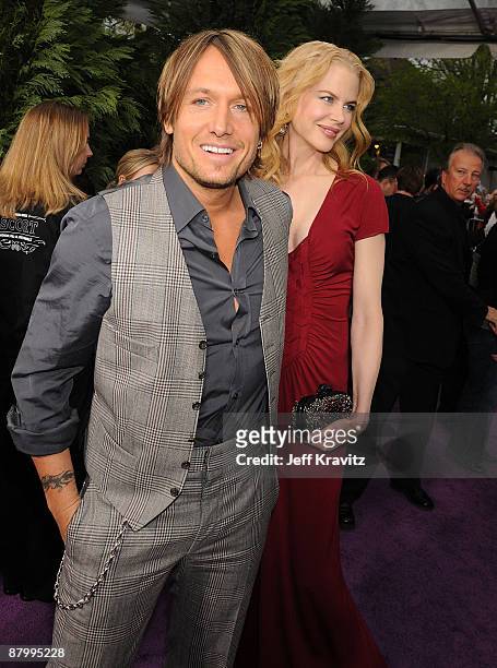 Musician Keith Urban and actress Nicole Kidman attends the 2008 CMT Music Awards at the Curb Events Center at Belmont University on April 14, 2008 in...