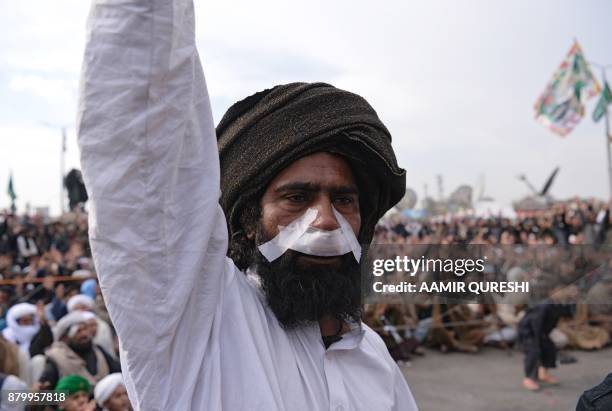Pakistan Inam Rasool Khadim Hussain Rizvi Photos and Premium High Res Pictures - Getty Images