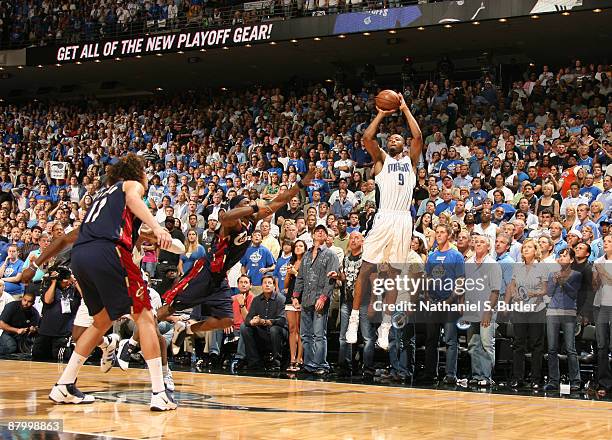 Rashard Lewis of the Orlando Magic shoots against Ben Wallace of the Cleveland Cavaliers in Game Four of the Eastern Conference Finals during the...