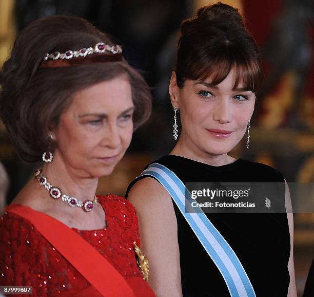 Queen Sofia of Spain and Carla Bruni Sarkozy attend a Gala Dinner honouring French President Nicolas Sarkozy, at The Royal Palace, on April 27, 2009...