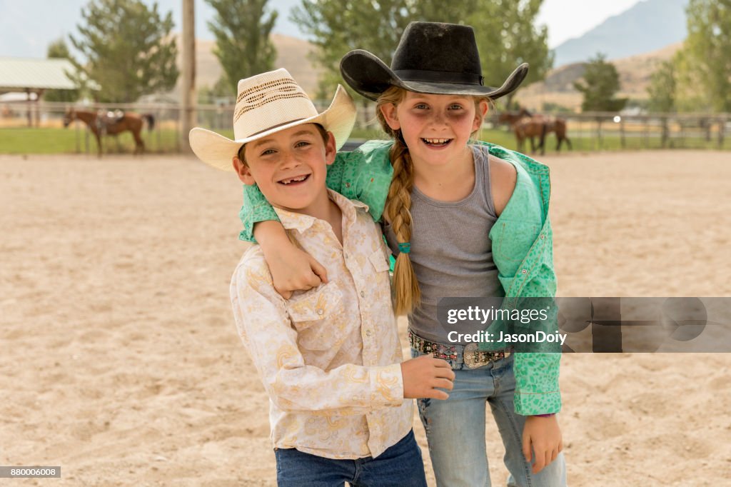 Jonge Cowboys en Cowgirls van de jonge