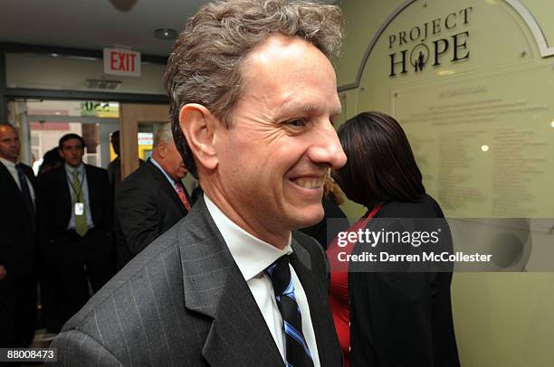 Tim Geithner Project Jumpstart Photos and Premium High Res Pictures - Getty Images