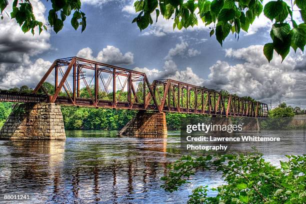 train bridge - bangor maine stockfoto's en -beelden