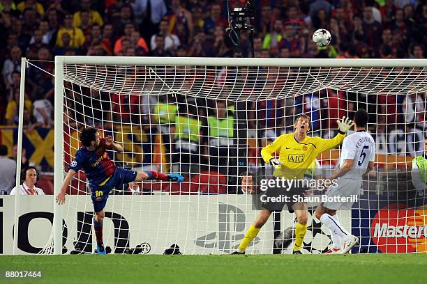 Lionel Messi of Barcelona scores the second goal for Barcelona during the UEFA Champions League Final match between Barcelona and Manchester United...