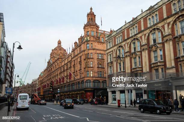 The building with Harrods department store stands on Brompton Road on November 24, 2017 in London, England. The American actress Meghan Markle will...