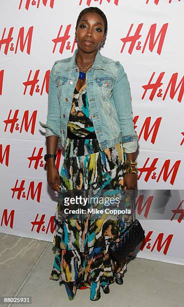 Singer Estelle attends the unveiling of the Fashion Against AIDS Collection at H&M Lexington Avenue on May 27, 2009 in New York City.
