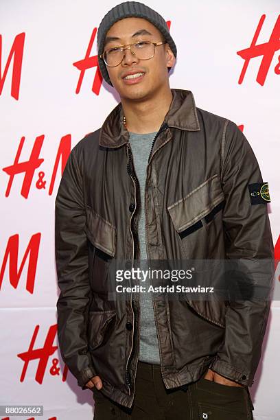 Kevin Sayer attends the unveiling of the Fashion Against AIDS Collection at H&M Lexington Avenue May 27, 2009 in New York City.