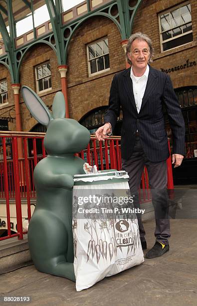 Rabbit Bin Photos and Premium High Res Pictures - Getty Images