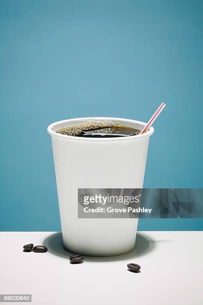 cup of coffee with coffee beans - disposable cup foto e immagini stock