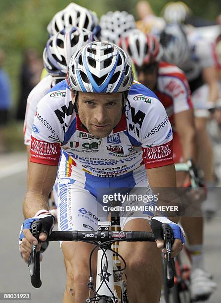 Italy's Michele Scarponi competes to win the 18th stage of 92nd Giro of Italy between Sulmona and Benevento on May 28, 2009. Michele Scarponi of the...