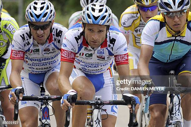 Italy's Michele Scarponi competes to win the 18th stage of 92nd Giro of Italy between Sulmona and Benevento on May 28, 2009. Michele Scarponi of the...