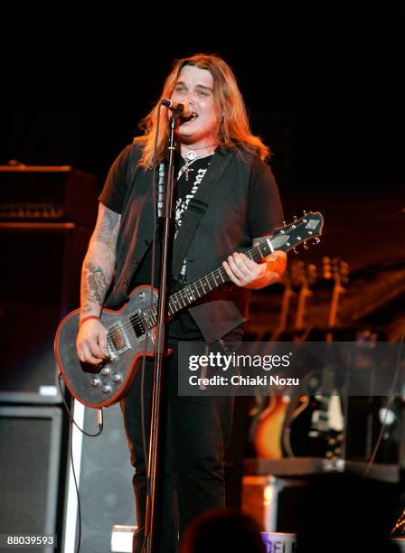 Chris Robertson of Black Stone Cherry the supporting act perform at O2 Arena on May 28, 2009 in London, England.