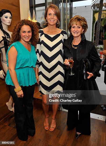 Los Angeles Confidential Editor-In-Chief Sari Tuschman, CEO La Perla North America Suzy Biszantz, and Ina Tuschman attend an Evening of Shopping to...