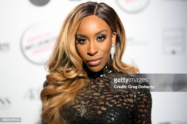 Jackie Aina attends the American Influencer Award at The Novo by Microsoft on November 18, 2017 in Los Angeles, California.