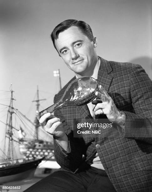 Season 1 -- Pictured: Robert Vaughn as Napoleon Solo --