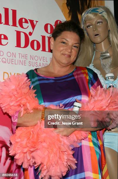 Mindy Cohn