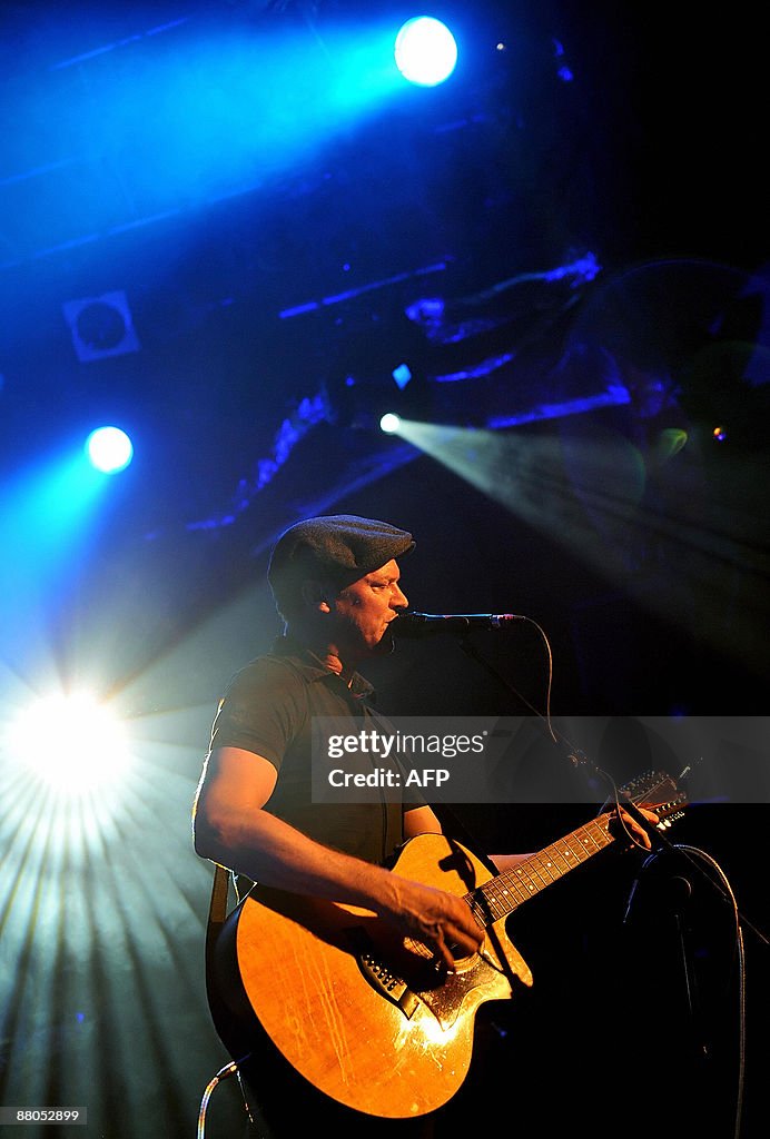 Jamie Hartman of British band "Ben's Bro