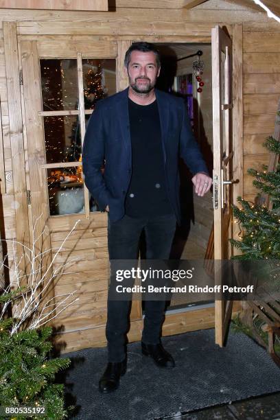 Arnaud Ducret attends the Inauguration of the "Chalet Les Neiges 1850" on the terrace of the Hotel "Barriere Le Fouquet's Paris" on November 27, 2017...