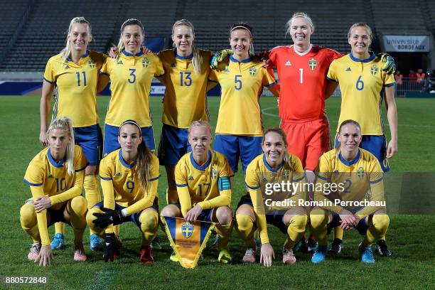 L to R Stina Blackstenius, Linda Sembrant, Amanda Ilestedt, Hanna Glas, Hedvig Lindahl, Magdalena Eriksson, Sofia Jakobsson, Kosovare Asllani,...