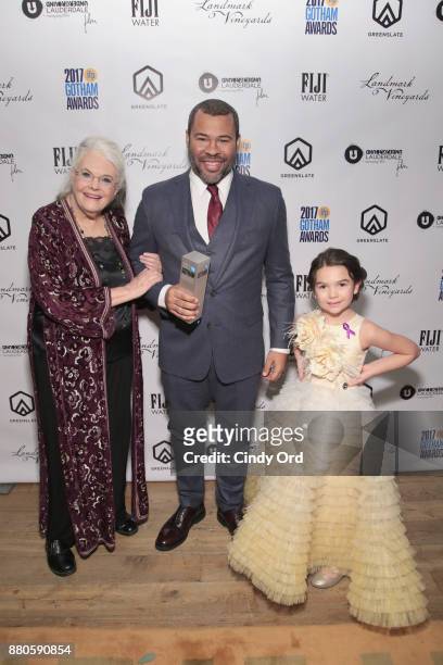 Lois Smith, Jordan Peele and Brooklyn Prince pose backstage during IFP's 27th Annual Gotham Independent Film Awards on November 27, 2017 in New York...