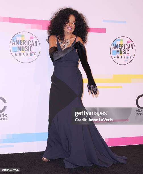 Singer Diana Ross poses in the press room at the 2017 American Music Awards at Microsoft Theater on November 19, 2017 in Los Angeles, California.