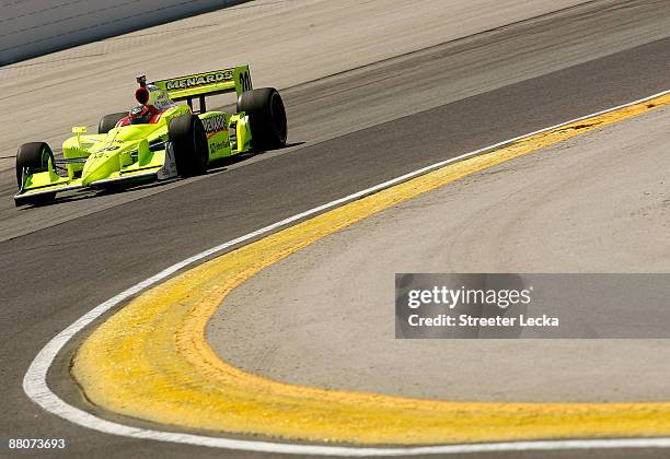 Ed Carpenter, drives the Menards/Vision Racing Dallara Honda, during practice for the IRL IndyCar Series ABC Supply/A.J. Foyt 225 on May 30, 2009 at...