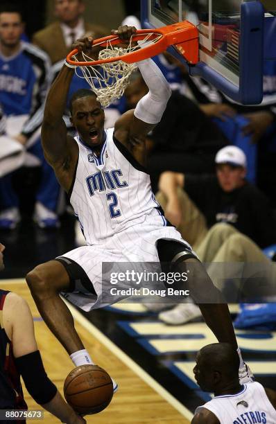 Dwight Howard of the Orlando Magic dunks the ball against the Cleveland Cavaliers in Game Six of the Eastern Conference Finals during the 2009...