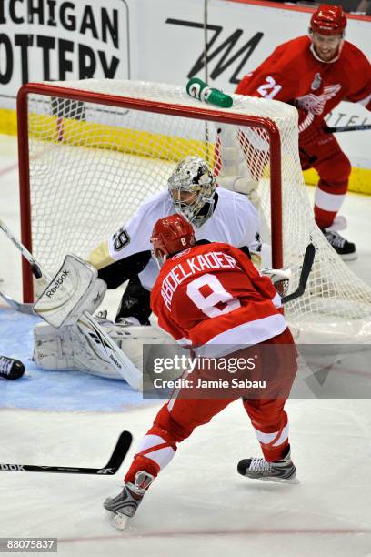 Justin Abdelkader of the Detroit Red Wings scores a goal in the third period against Marc-Andre Fleury of the Pittsburgh Penguins during Game 1 of...