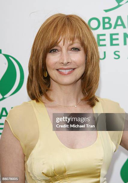 Actress Sharon Lawrence arrives to the Global Green USA's 13th Annual Millennium Awards held at the Fairmont Miramar Hotel on May 30, 2009 in Santa...