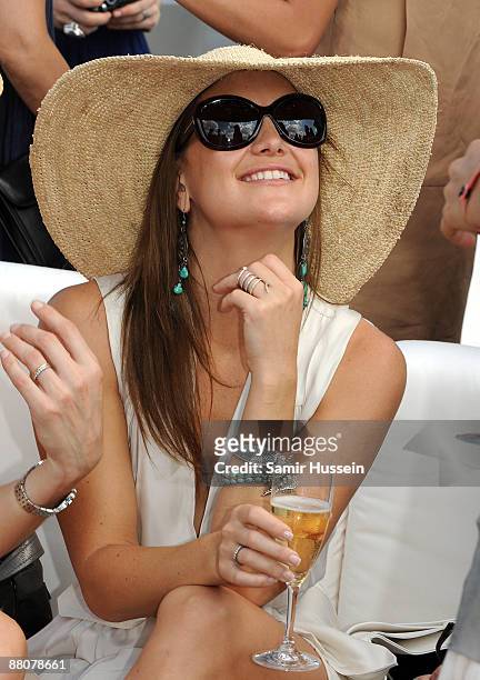 Kate Hudson attends the 2009 Veuve Clicquot Manhattan Polo Classic on Governor's Island on May 30, 2009 in New York City.